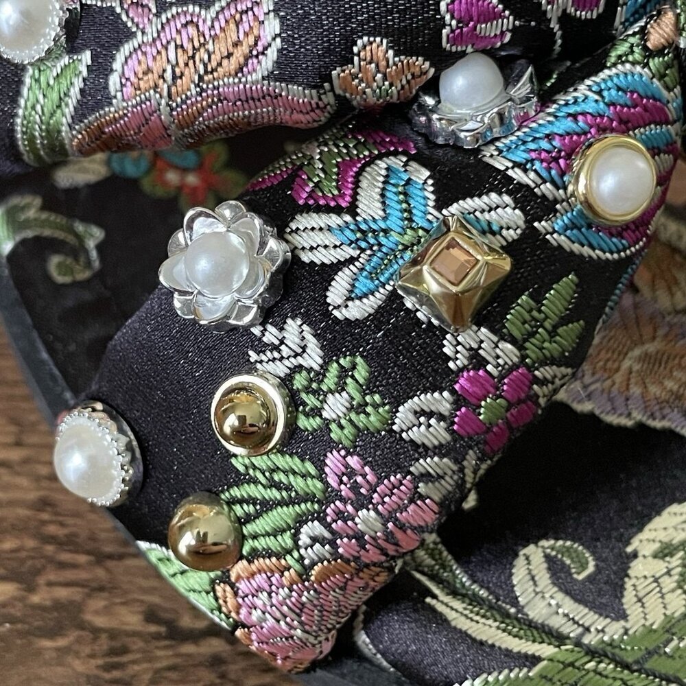 Azalea Wang Womens Ramsey Sandal Sz 7 Black Floral Jacquard Beaded Pearl Crystal - Picture 8 of 13